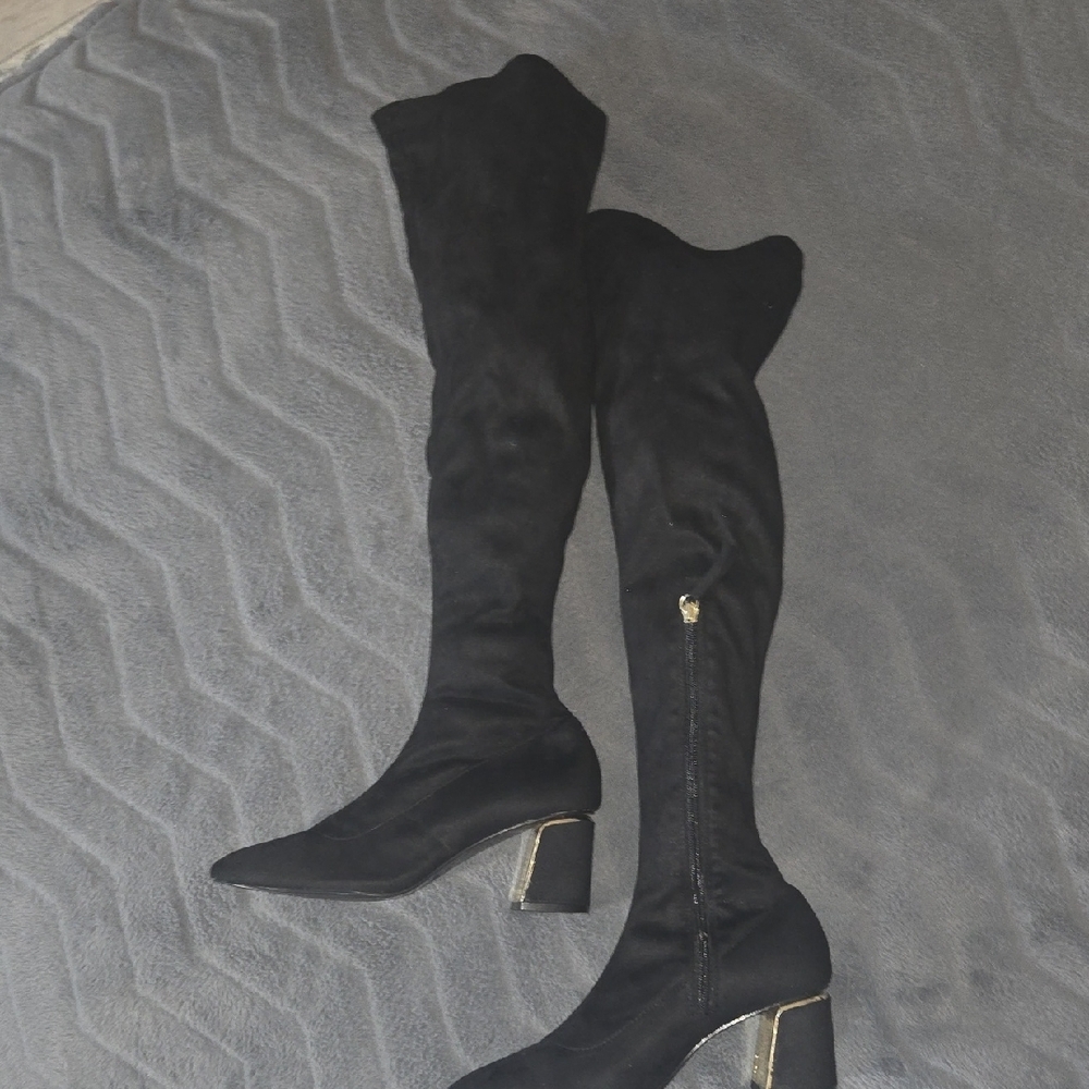 Zara Black Over-the-Knee Boots with Metallic Heel - Picture 3 of 13